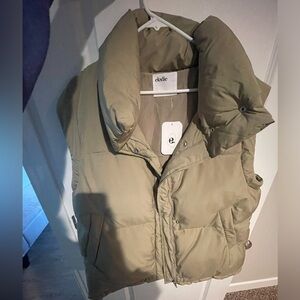 Elodie Puffy Olive Green Vest XL (NEW with tags)